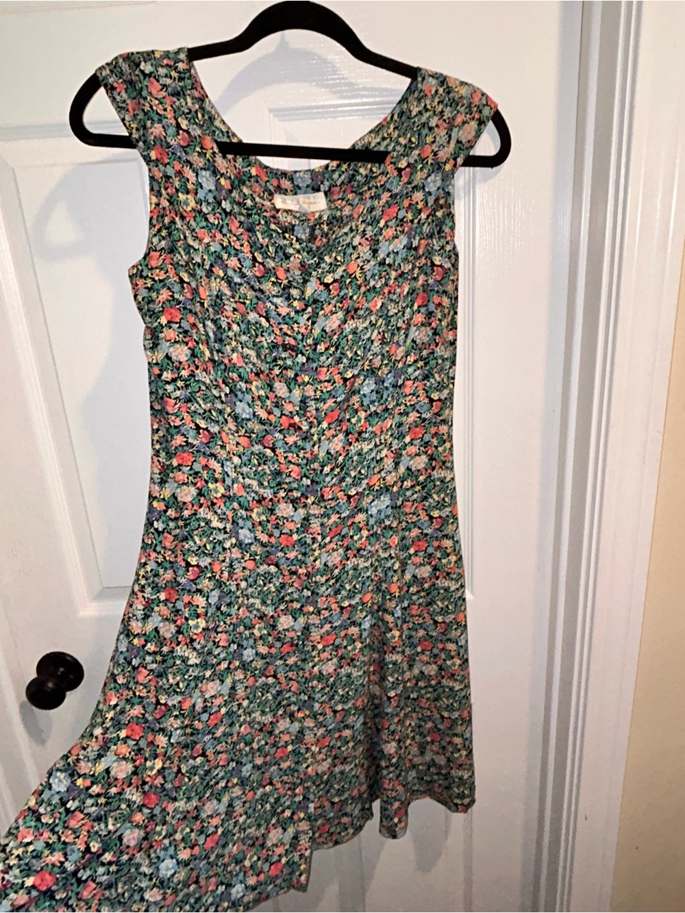 Floral short sleeve women’s dress Summer Size 6 Elizabeth Wayman